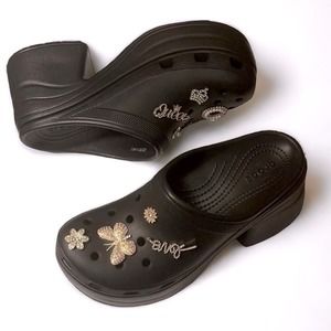 Siren Black Croc Clog